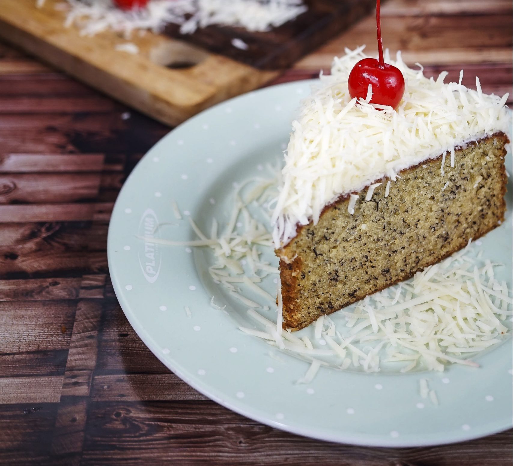 banana cake cheese